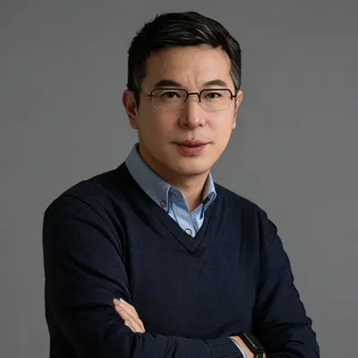 Alan graduated from Stanford University, majoring in Electronic Engineering and Computer Systems.A key figure in the Silicon Valley industrial ecosystem, he has deep connections in high-end PCB applications such as AI and servers.He is one of the company’s co-founders.